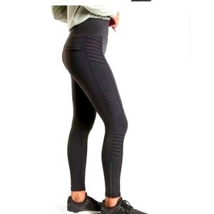 Athleta Delaney MOTO tight🔴SALE